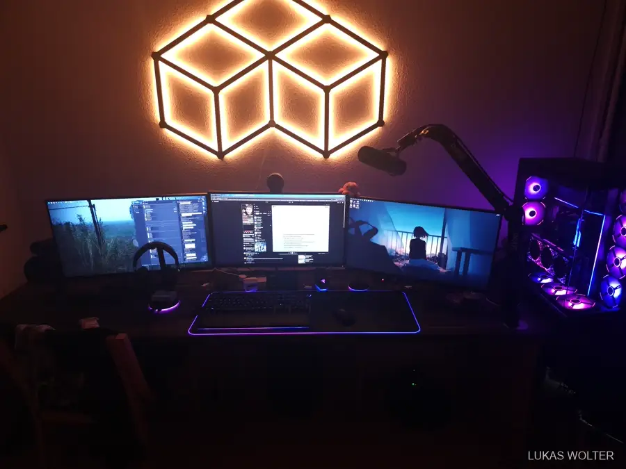 Another one of my past gaming desk setups